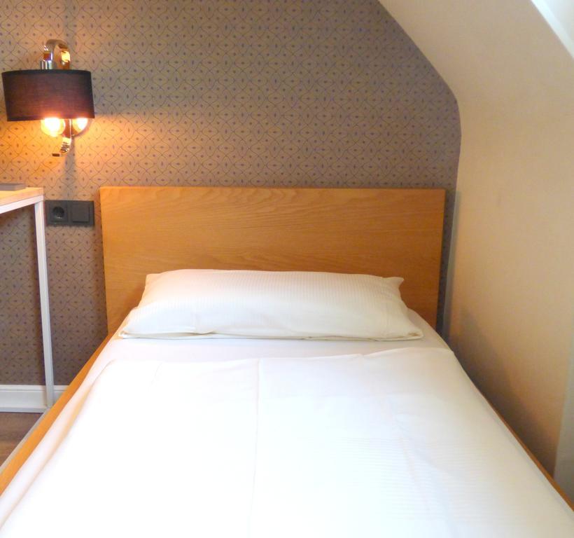 Hotel Akazienhof Duisburg Luaran gambar